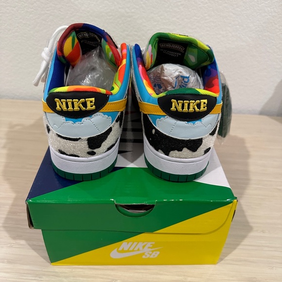 Nike SB Ben and Jerry dunks - Picture 3 of 4